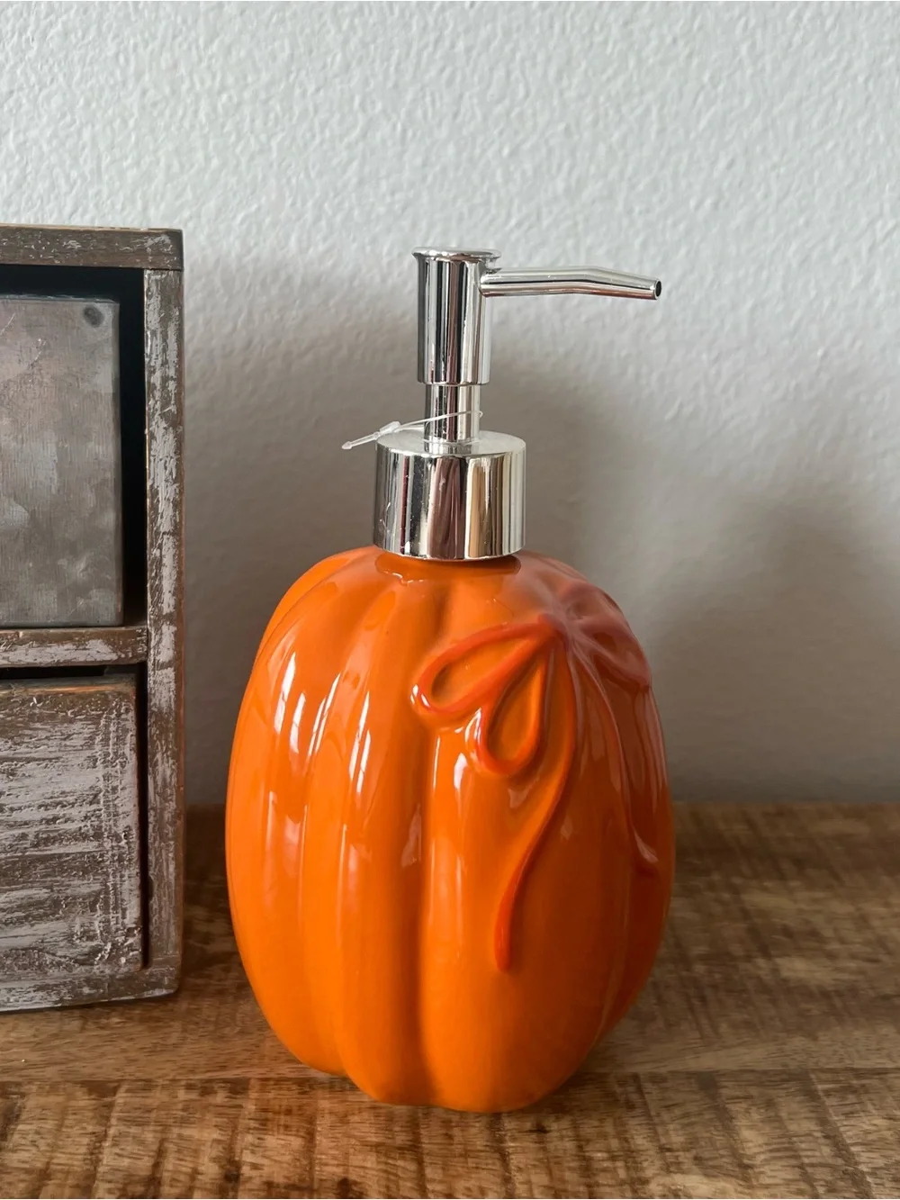 New Orange Ceramic Pumpkin with Bow Soap Dispenser